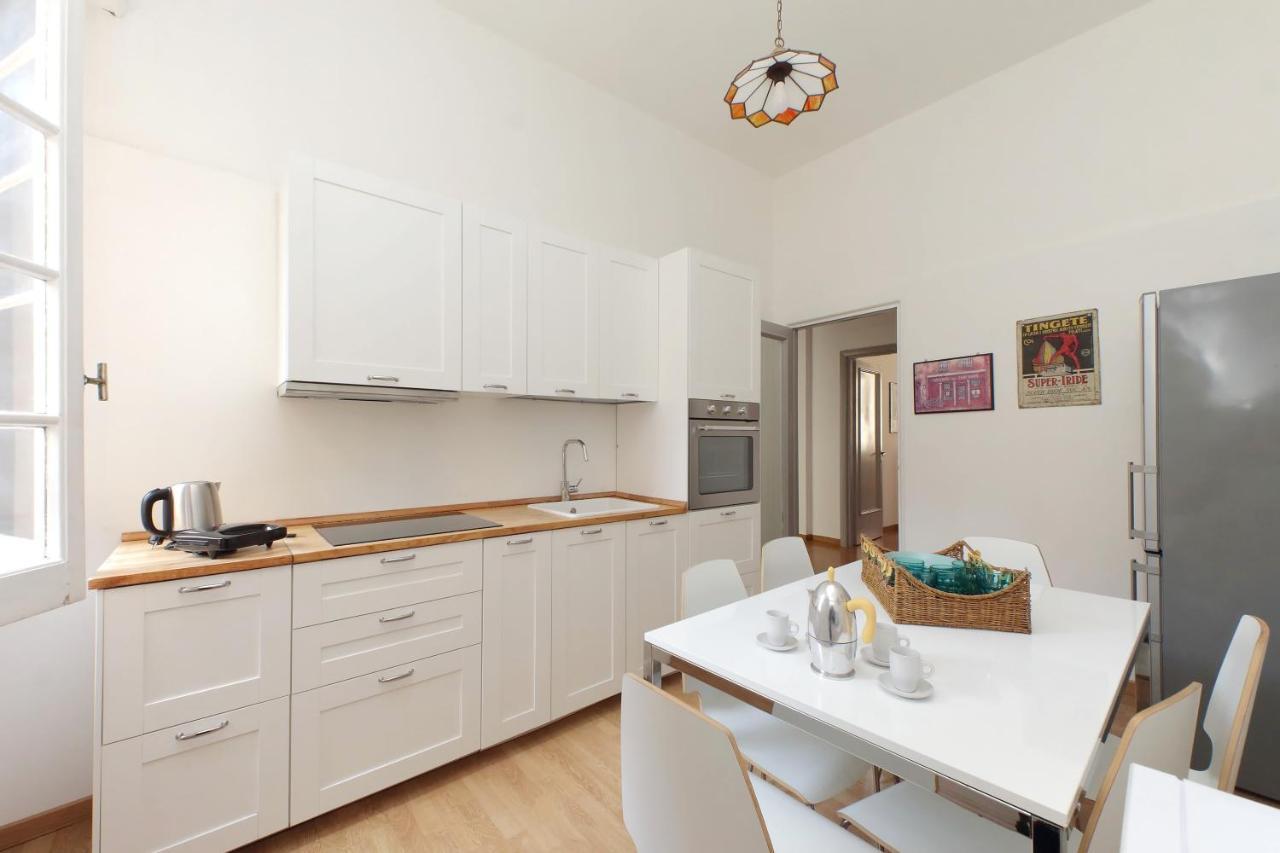 4Bnb - Chinotto Spacious Apartment Roma Exterior foto
