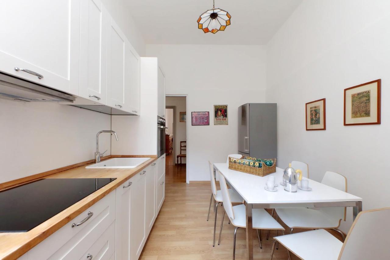 4Bnb - Chinotto Spacious Apartment Roma Exterior foto